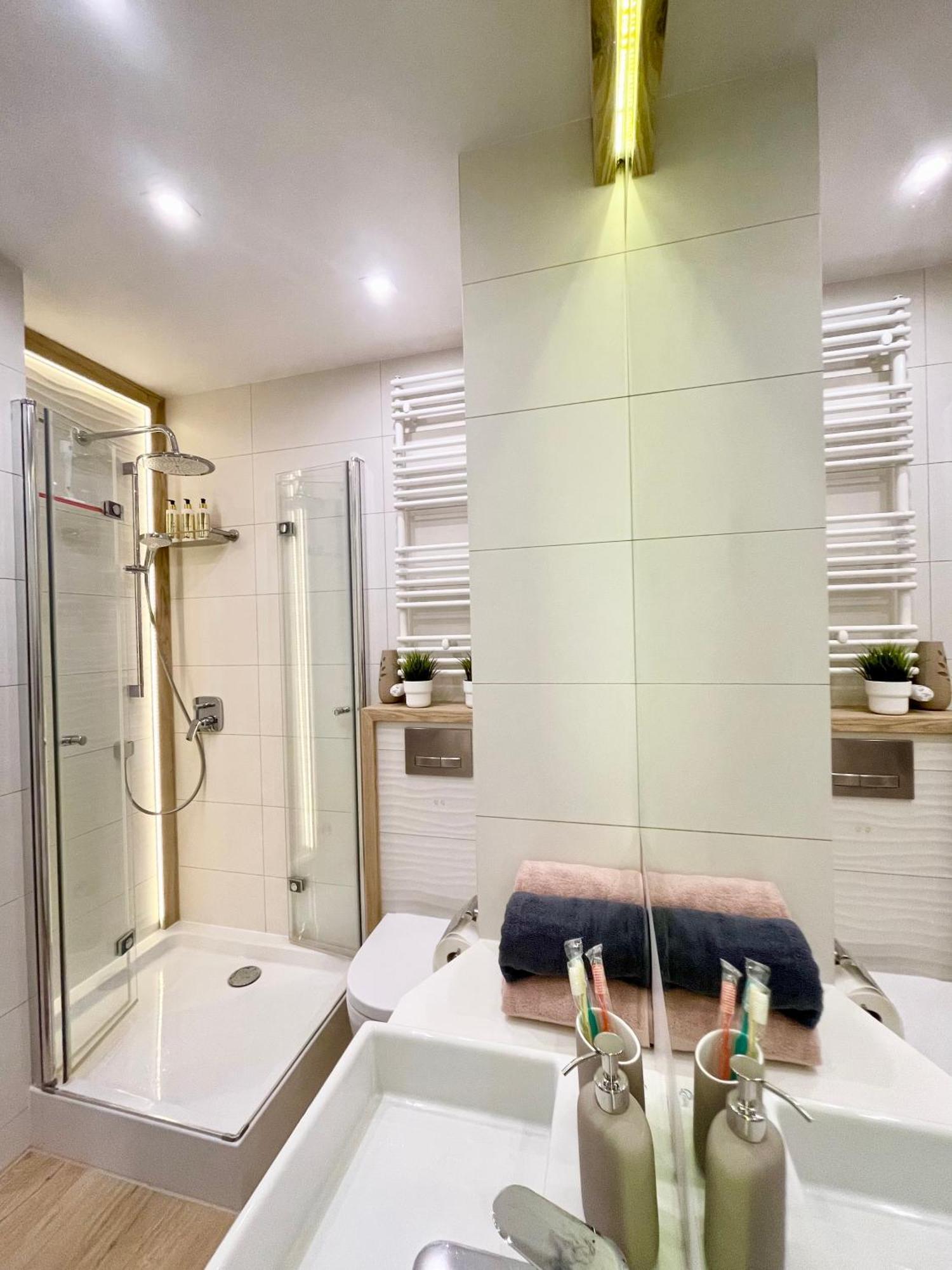 Comfortable Apart, Old Town, Free Parking, Hanging Bed, Wi-Fi, Lift, Aircon,Self Check-In 24H, Stare Miasto, Winda, Nowy Budynek, Garaz 0 Zl, Klima Breslavia Exterior foto